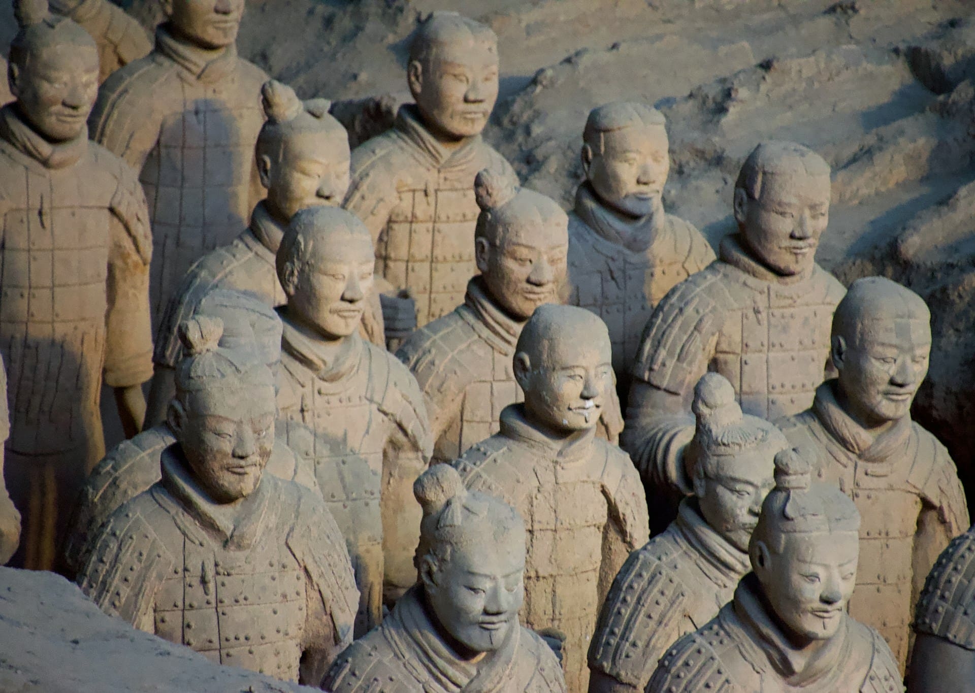 soldats-armee-terre-cuite-xian-chine-joss-woodhead-unsplash