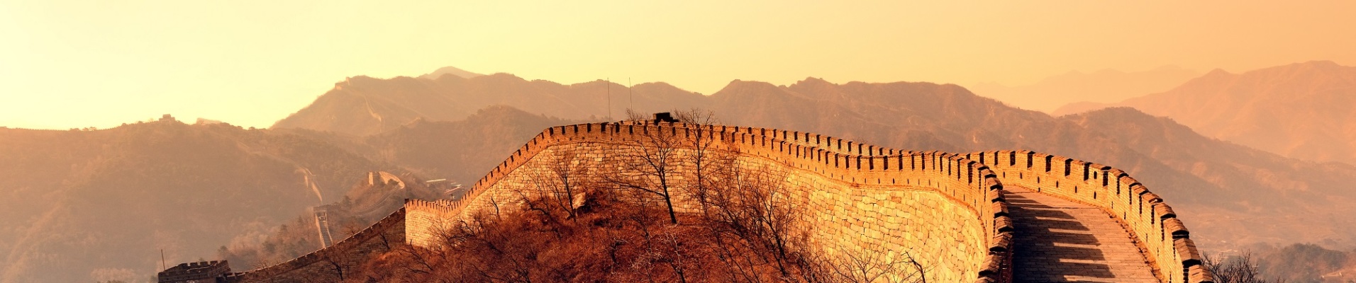 La Grande Muraille de Chine à l'aurore