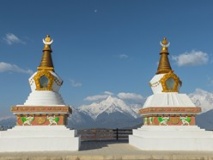 Stupas Deqin, Yunnan